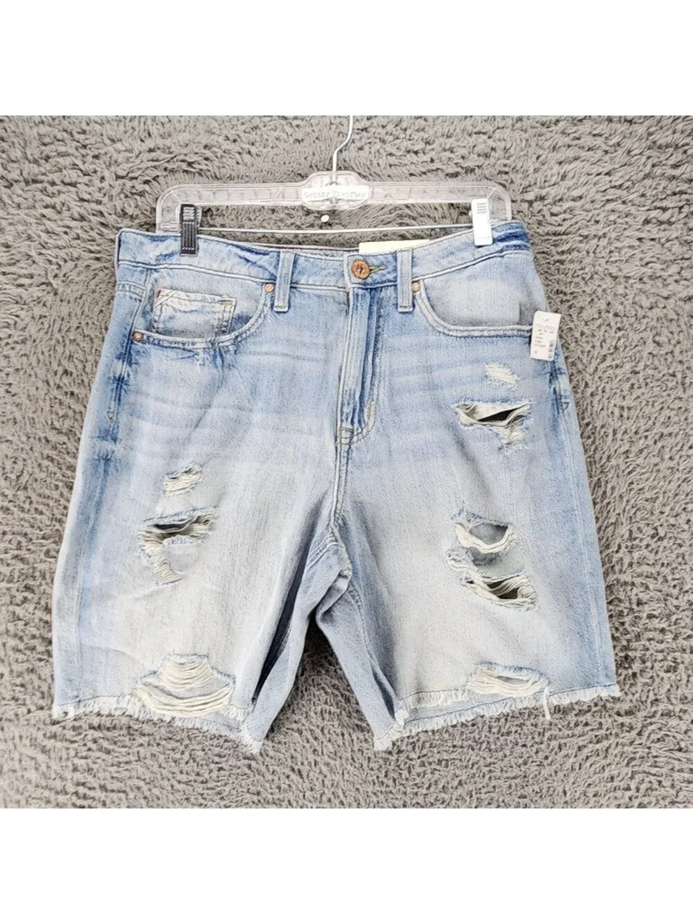 Maurices Shorts Womens 10 Edgely Blue Distressed Cotton Denim Cut Off *NWT*